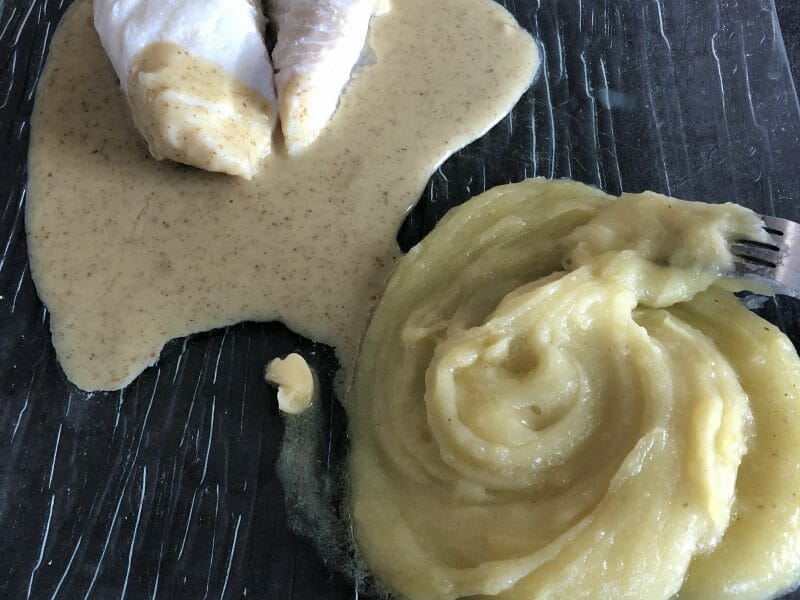 Cliquez pour zoomer ! Filet de cabillaud et sa sauce persillée Thermomix par littlemary85