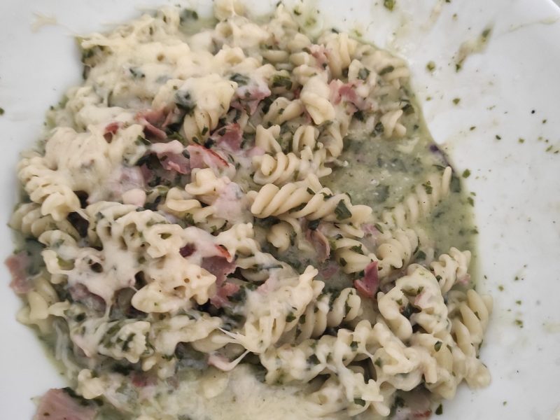 Cliquez pour zoomer ! One pot pasta – épinards et saumon fumé Thermomix par Lau