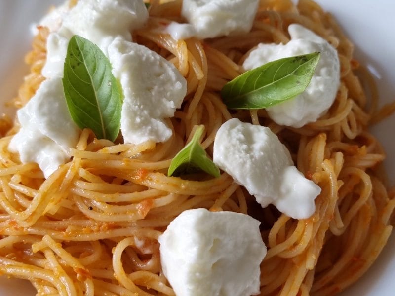 Cliquez pour zoomer ! Pâtes aux tomates et poivrons Thermomix par Theloutch