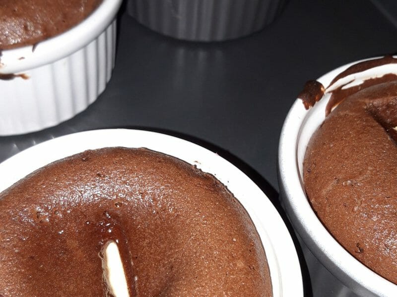 Cliquez pour zoomer ! Moelleux au chocolat cœur fondant Thermomix par soso0851