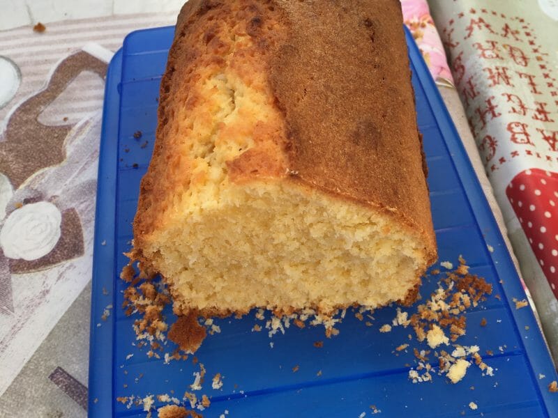 Cliquez pour zoomer ! Cake à la noix de coco Thermomix par Ray