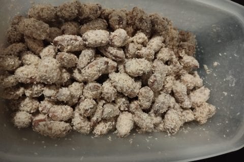 Cliquez pour zoomer ! Amandes grillées à la noix de coco Thermomix par laeticelo