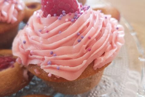 Cliquez pour zoomer ! Cupcakes à la framboise Thermomix par yetah