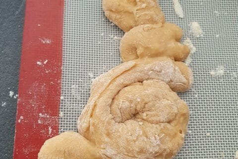 Cliquez pour zoomer ! Brioches lapin de Pâques Thermomix par vaness33