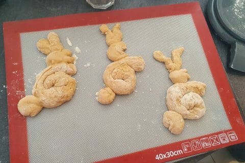 Cliquez pour zoomer ! Brioches lapin de Pâques Thermomix par vaness33