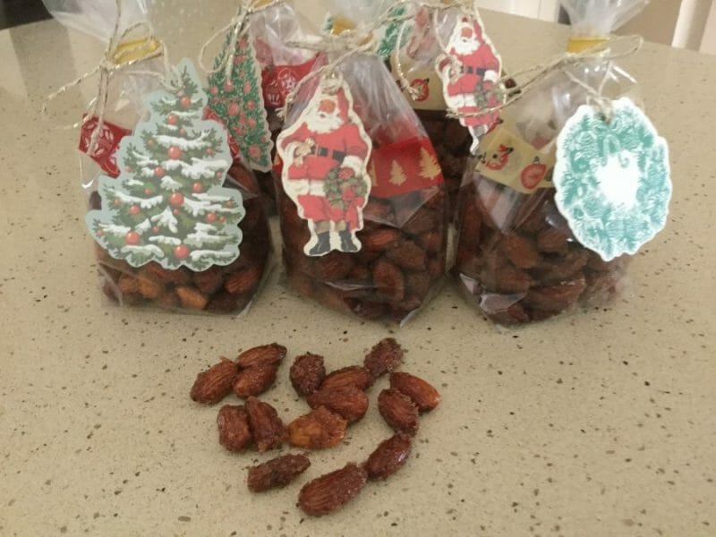 Cliquez pour zoomer ! Amandes grillées à la cannelle et au miel Thermomix par Flyingnath