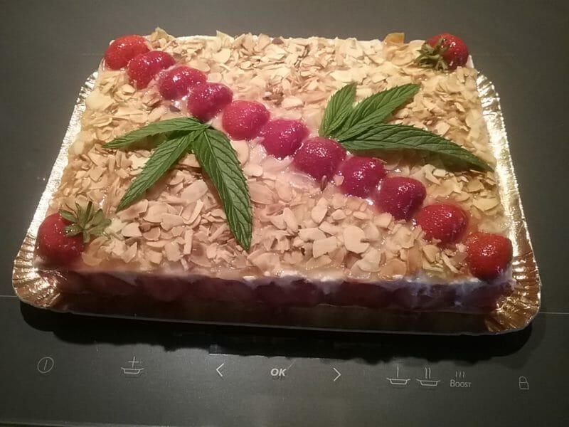 Cliquez pour zoomer ! Fraisier Thermomix par sajevepa