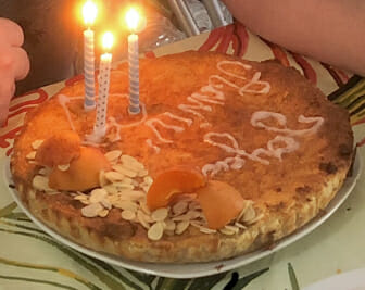 Cliquez pour zoomer ! Tarte amandine aux abricots Thermomix par timaelys