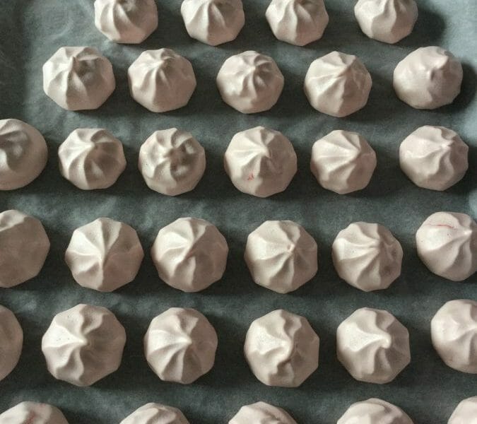 Cliquez pour zoomer ! Meringues Thermomix par Sevmartjo