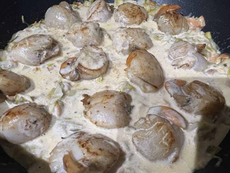 Cliquez pour zoomer ! Saint Jacques aux poireaux Thermomix par Pompotes14