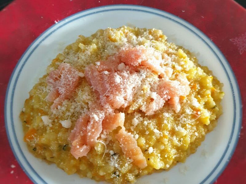 Cliquez pour zoomer ! Risotto carottes et saumon fumé Thermomix par babou45700