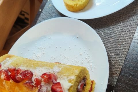 Cliquez pour zoomer ! Fraisier roulé Thermomix par marieln53
