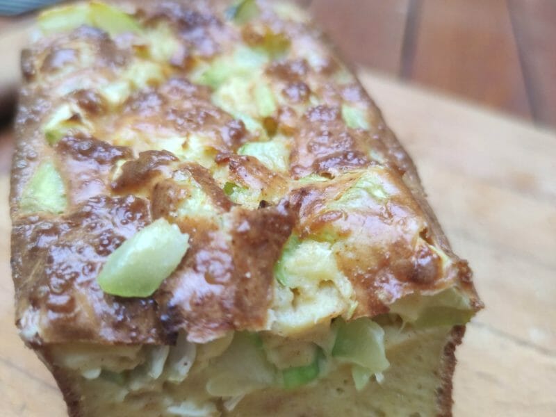 Cliquez pour zoomer ! Cake courgettes et cheddar Thermomix par marieln53
