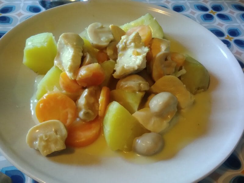 Cliquez pour zoomer ! Blanquette de poulet Thermomix par lorene24
