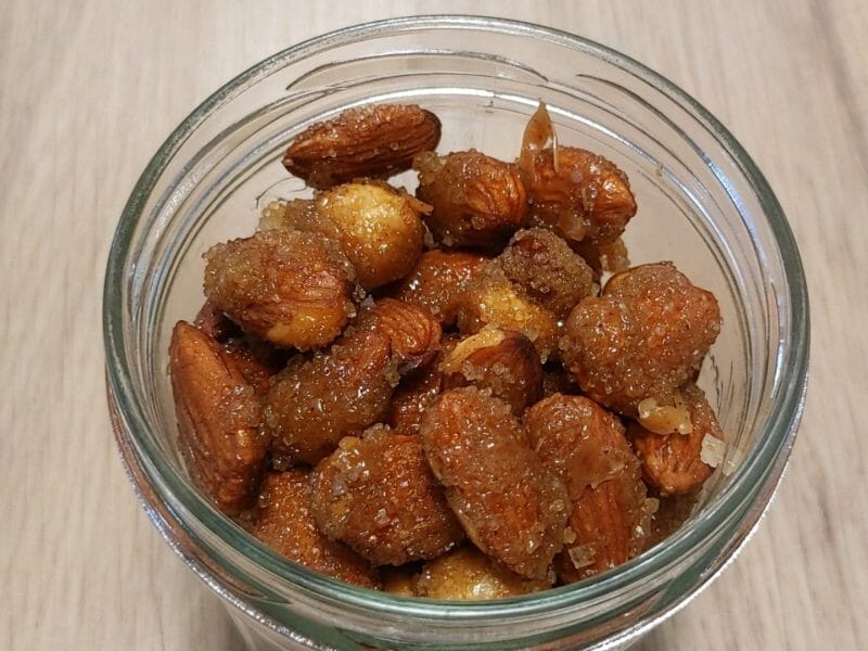 Cliquez pour zoomer ! Amandes grillées à la cannelle et au miel Thermomix par Amandine