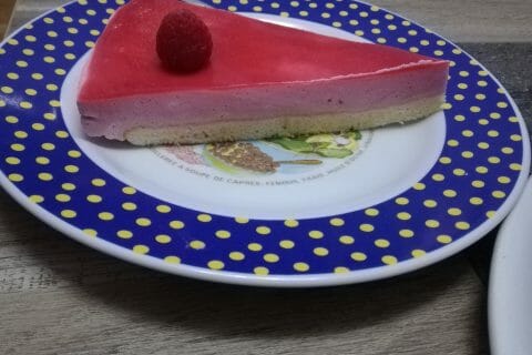 Cliquez pour zoomer ! Bavarois aux framboises Thermomix par sand78390