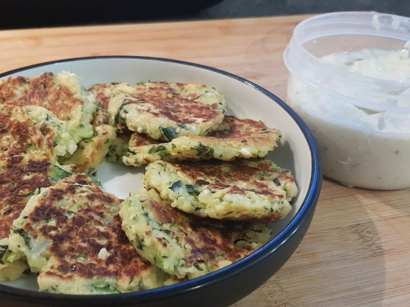 Cliquez pour zoomer ! Galettes de courgettes grecques Thermomix par Ternisien