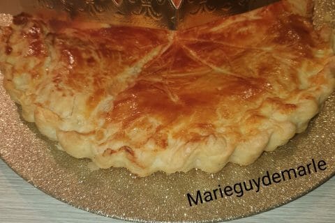 Cliquez pour zoomer ! Galette des rois à la frangipane Thermomix par marisofiane