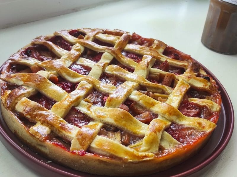 Cliquez pour zoomer ! Tarte aux fraises et à la rhubarbe Thermomix par anmalo