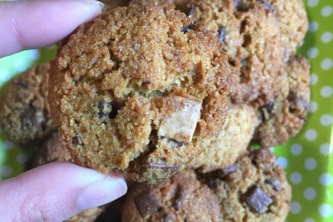 Cliquez pour zoomer ! Cookies au pain rassis et pépites de chocolat Thermomix par chayaa