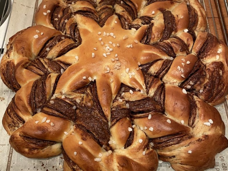 Cliquez pour zoomer ! Brioche étoilée au Nutella Thermomix par nicoetestelle