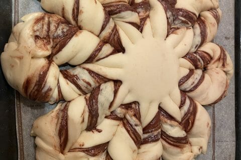 Cliquez pour zoomer ! Brioche étoilée au Nutella Thermomix par nicoetestelle