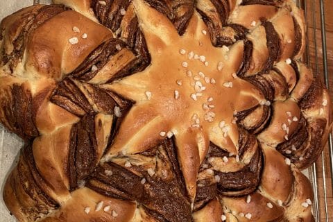 Cliquez pour zoomer ! Brioche étoilée au Nutella Thermomix par nicoetestelle