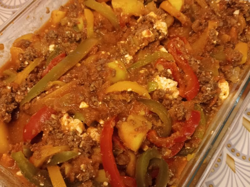 Cliquez pour zoomer ! Boeuf aux poivrons et pommes de terre Thermomix par nadouille21