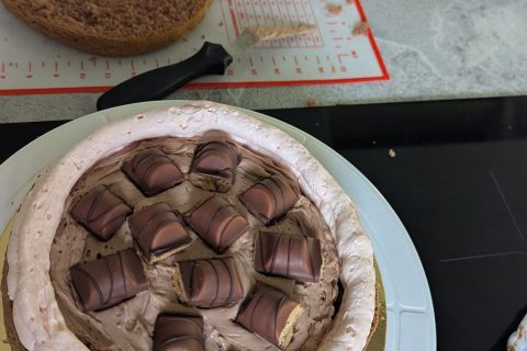 Cliquez pour zoomer ! Layer cake Kinder Bueno Thermomix par laure4402