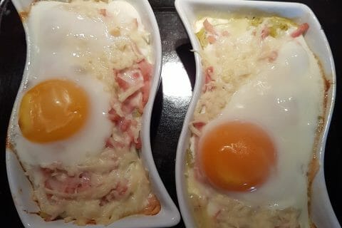 Cliquez pour zoomer ! Oeufs cocotte poireaux et saumon fumé au Thermomix