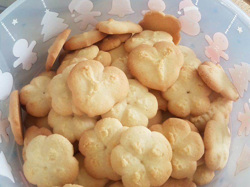 Cliquez pour zoomer ! Sablés à la presse à biscuits Thermomix par Ptiteigne95