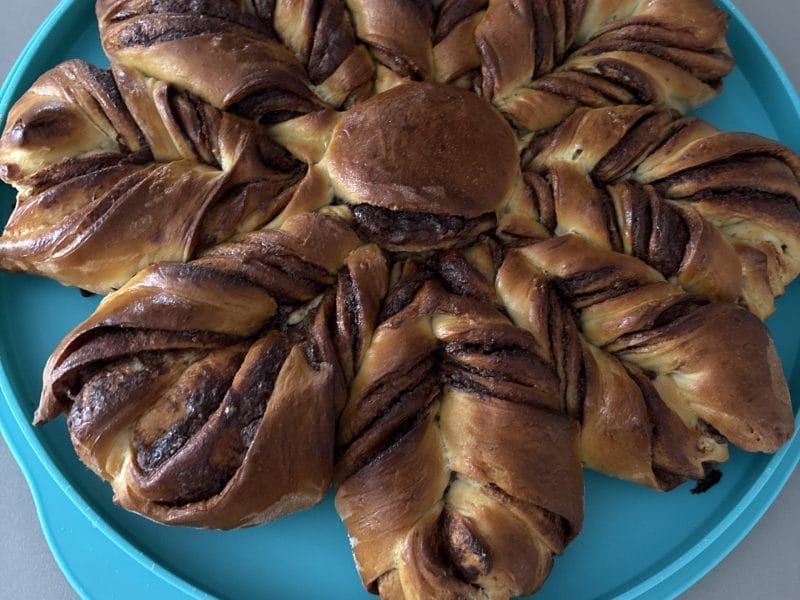 Cliquez pour zoomer ! Brioche étoilée au Nutella Thermomix par Estl28