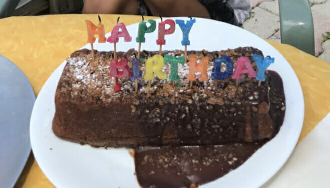 Cliquez pour zoomer ! Cake chocolat noisettes fondant Thermomix par cookingdara