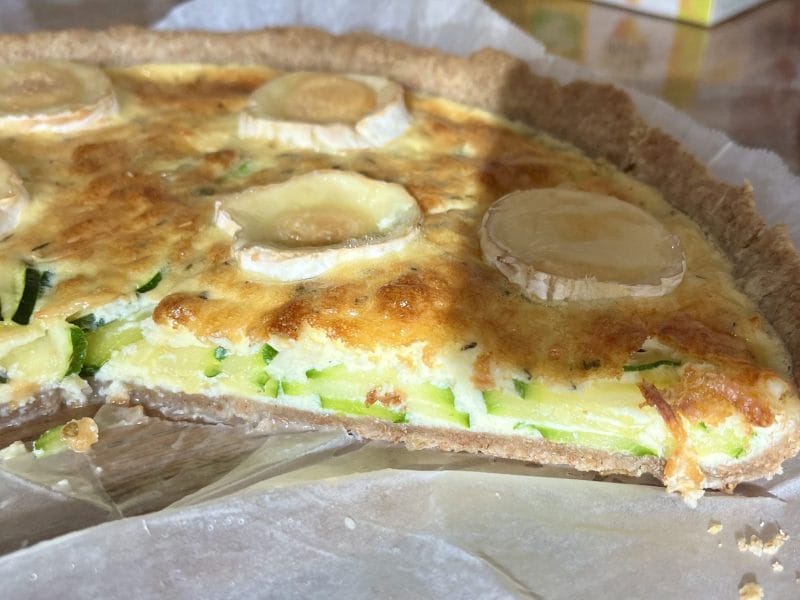 Cliquez pour zoomer ! Tarte courgettes, chèvre et pignons de pin Thermomix par laurasophie