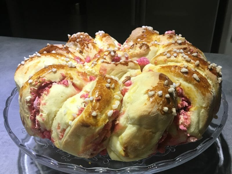 Cliquez pour zoomer ! Brioche aux pralines roses Thermomix par lesmoulinous