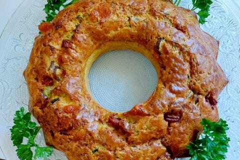 Cliquez pour zoomer ! Cake salé jambon fromage et olives Thermomix par mariaknight