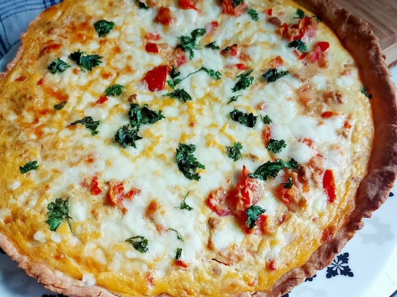 Cliquez pour zoomer ! Tarte au thon, tomate et moutarde Thermomix par mariaknight