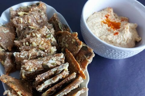 Cliquez pour zoomer ! Crackers salés à l’emmental et aux graines Thermomix par mariaknight