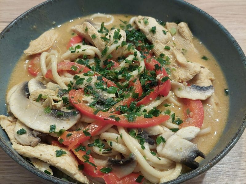 Cliquez pour zoomer ! Ramen thaï au poulet Thermomix par sasa34920