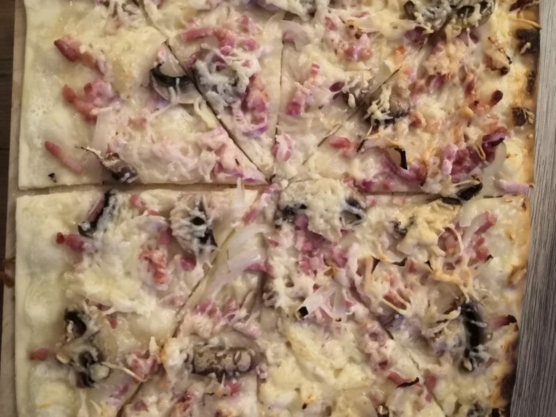 Cliquez pour zoomer ! Flammekueche traditionnelle Thermomix par ms0812