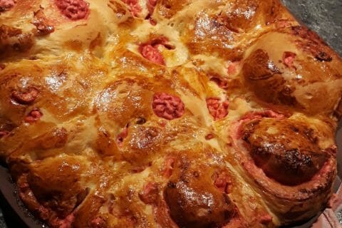 Cliquez pour zoomer ! Brioche aux pralines roses au Thermomix