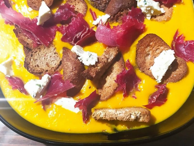 Cliquez pour zoomer ! Crème de potiron et carottes au lait de coco Thermomix par zaza79230