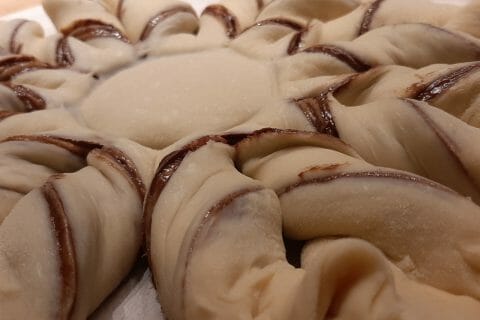 Cliquez pour zoomer ! Brioche étoilée au Nutella Thermomix par nicolebayard