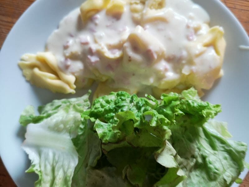 Cliquez pour zoomer ! Tortellini sauce crémeuse au jambon Thermomix par romubzh35