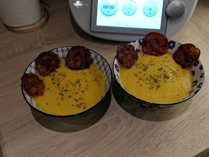 Cliquez pour zoomer ! Velouté de butternut et panais à la fourme d’Ambert Thermomix par philoudeby