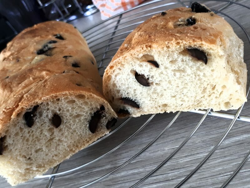Cliquez pour zoomer ! Pain aux olives Thermomix par paoleo