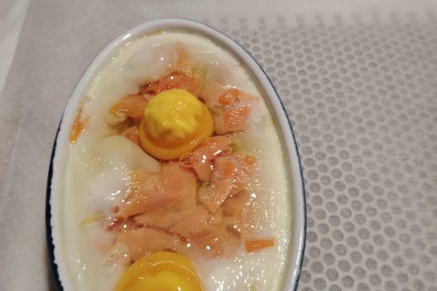 Cliquez pour zoomer ! Oeufs cocotte poireaux et saumon fumé Thermomix par carbouede