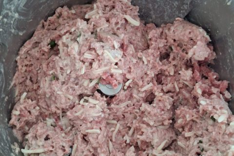 Cliquez pour zoomer ! Steak haché de boeuf au fromage Thermomix par louloutevan38