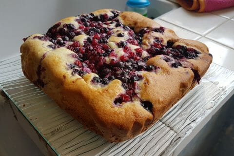 Cliquez pour zoomer ! Bublanina aux fruits rouges Thermomix par satheen12