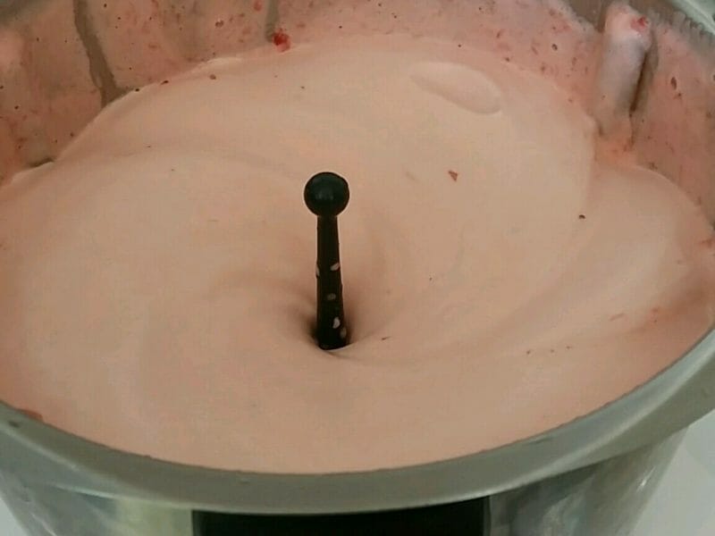 Cliquez pour zoomer ! Mousse de fraises Thermomix par Dydy